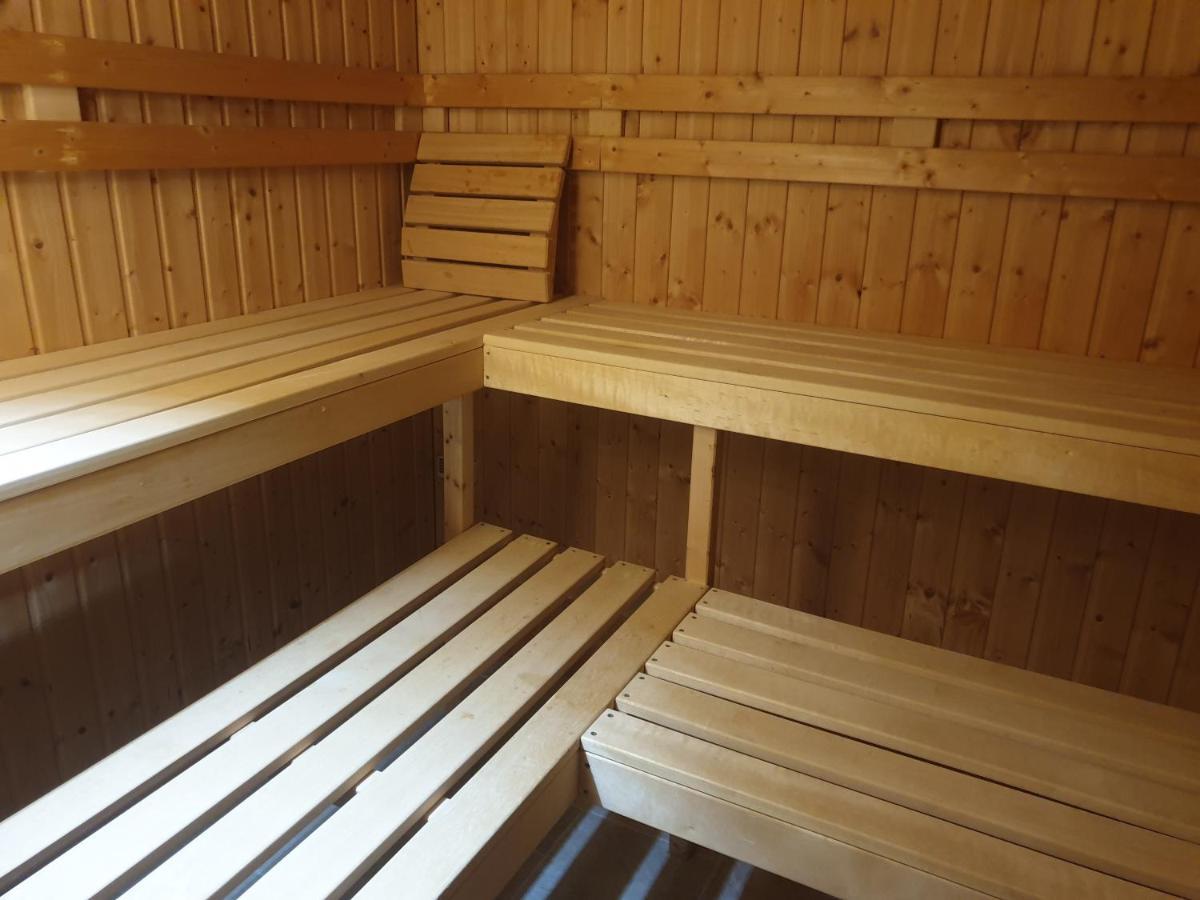 Ferienwohnung Mit Terrasse, Kostenloses Wlan, Parkplatz Bad Oeynhausen Luaran gambar