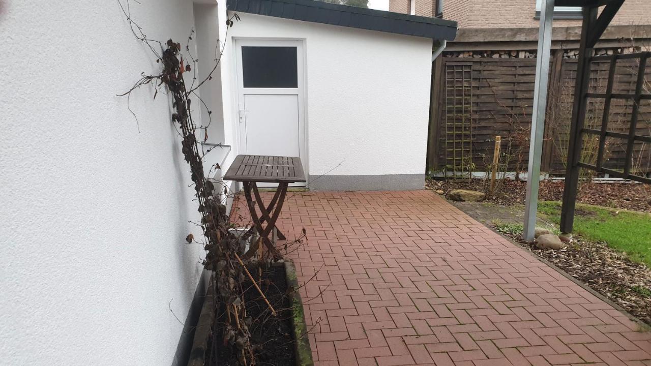Ferienwohnung Mit Terrasse, Kostenloses Wlan, Parkplatz Bad Oeynhausen Luaran gambar
