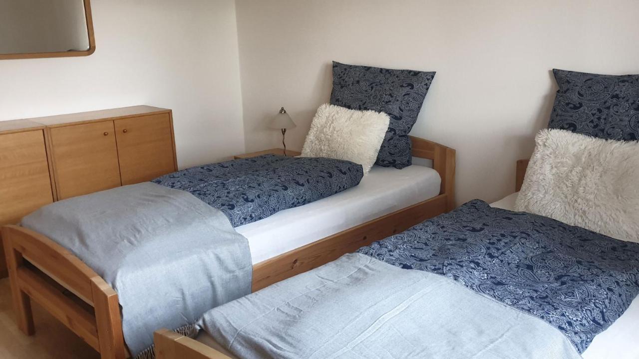 Ferienwohnung Mit Terrasse, Kostenloses Wlan, Parkplatz Bad Oeynhausen Luaran gambar